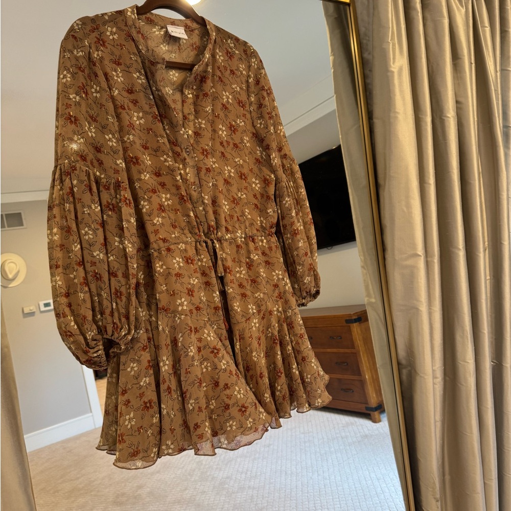 Floral Woman’s Dress with Long Sleeves Size Small - Picture 5 of 7
